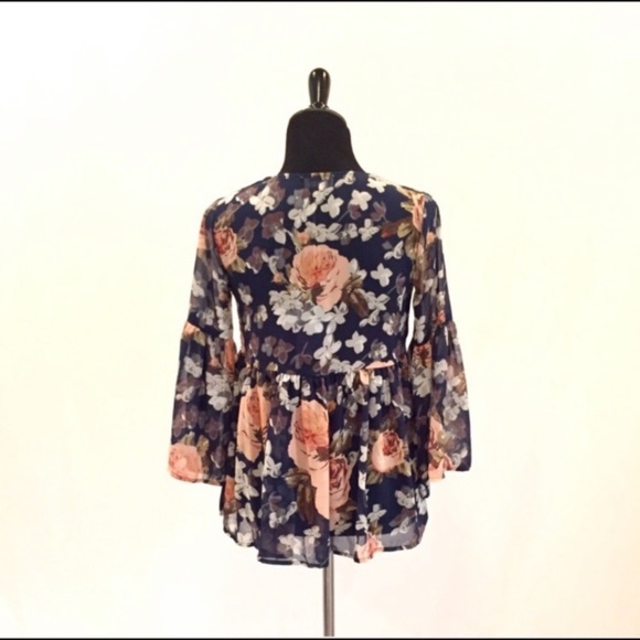 Show Me Your MuMu Poetic Floral Flowy Blouse - Picture 5 of 8